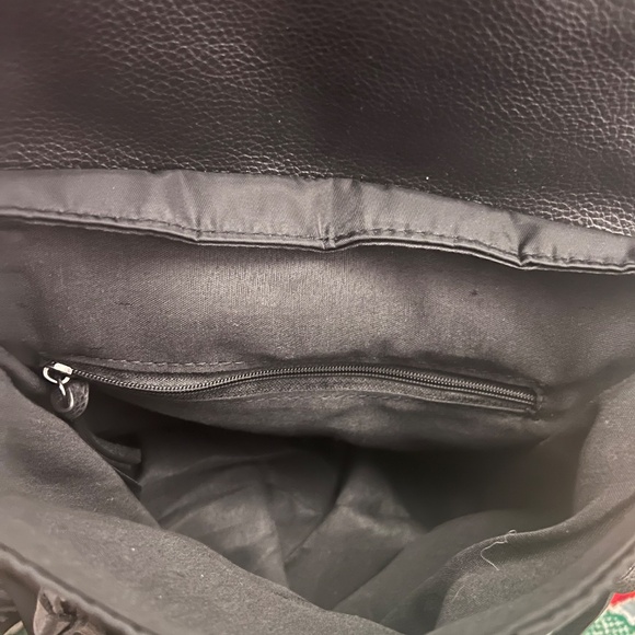 Botkier Back pack - Picture 6 of 6